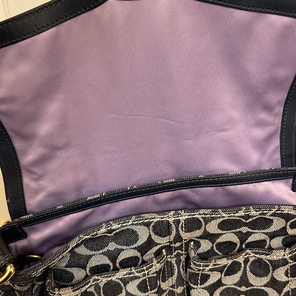 Vintage coach ❤️ - Picture 15 of 17